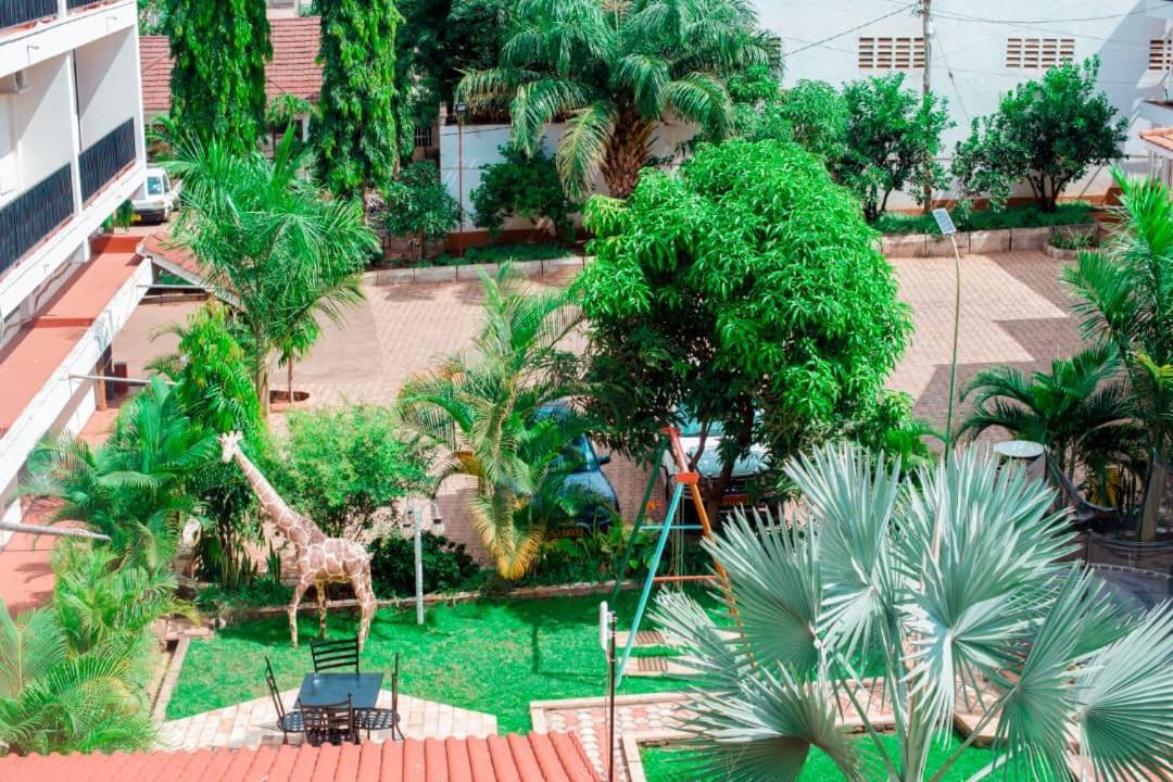 Kilimanjaro Crane Hotel Moshi Buitenkant foto